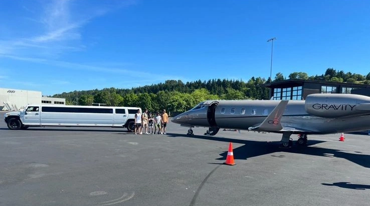 Airport limousine services